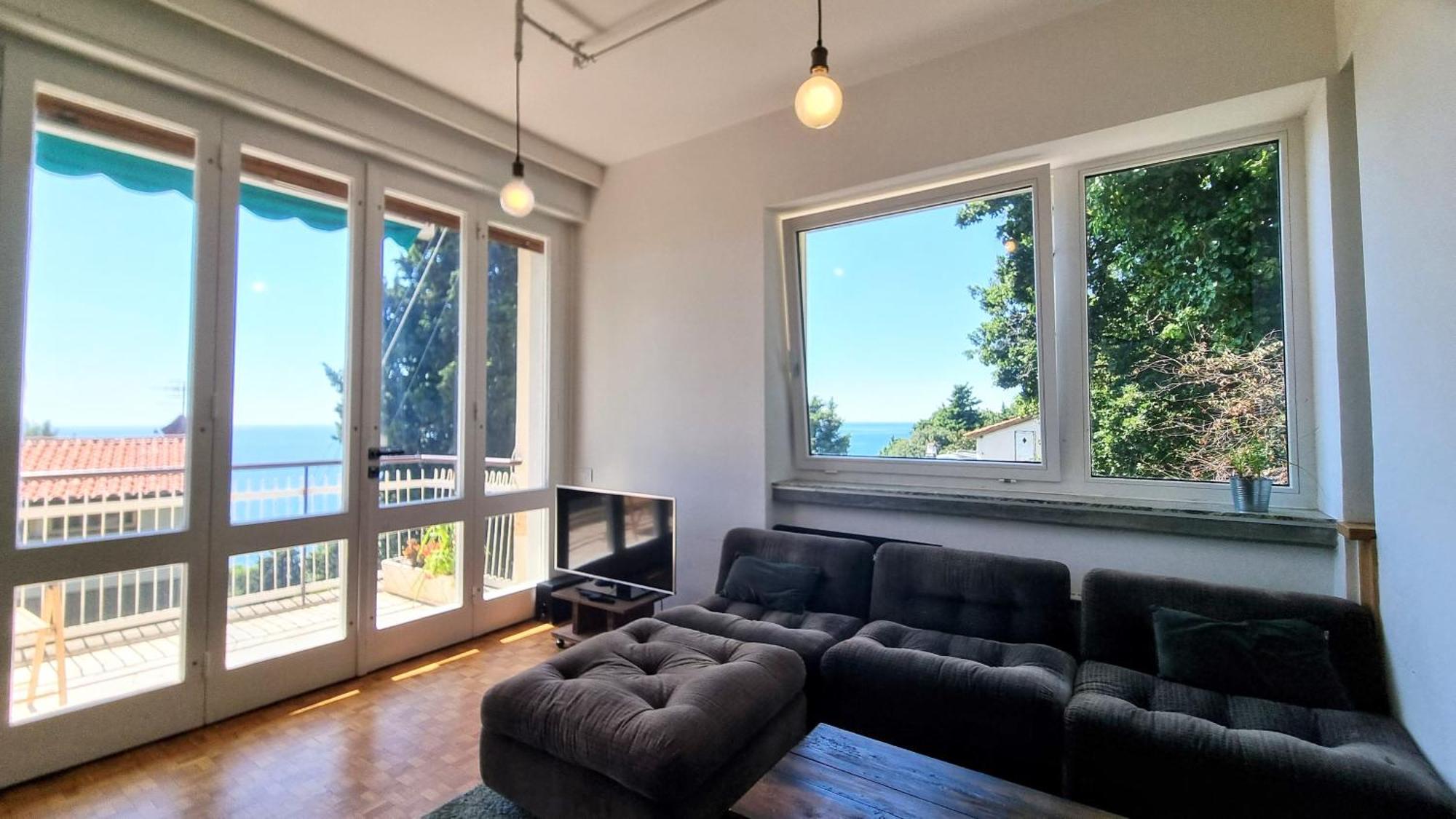 Sea Breeze - Barcola Apartment Trieste Luaran gambar