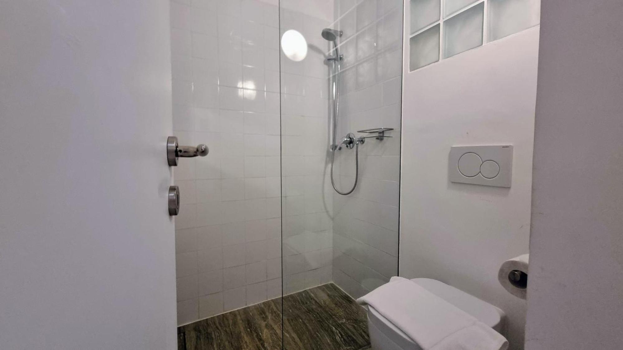 Sea Breeze - Barcola Apartment Trieste Luaran gambar